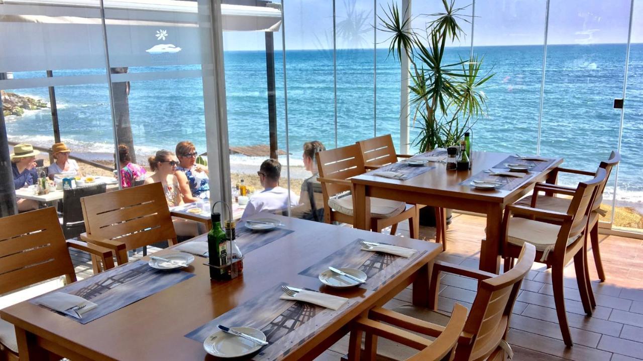 Mijas Costa - Beachside Apartment-B Sitio de Calahonda Kültér fotó